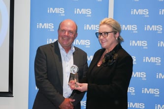 Madeleine of the Institute of Public Administration Australia - NSW accepts an iMIS Great Things Award for their cloud migration and website.