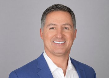 Kevin Knight headshot