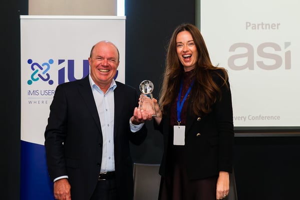 ANZAED accepts a Great Things Award for New Implementation at the iMIS Users Group Asia Pacific 2025 Discovery Conference.